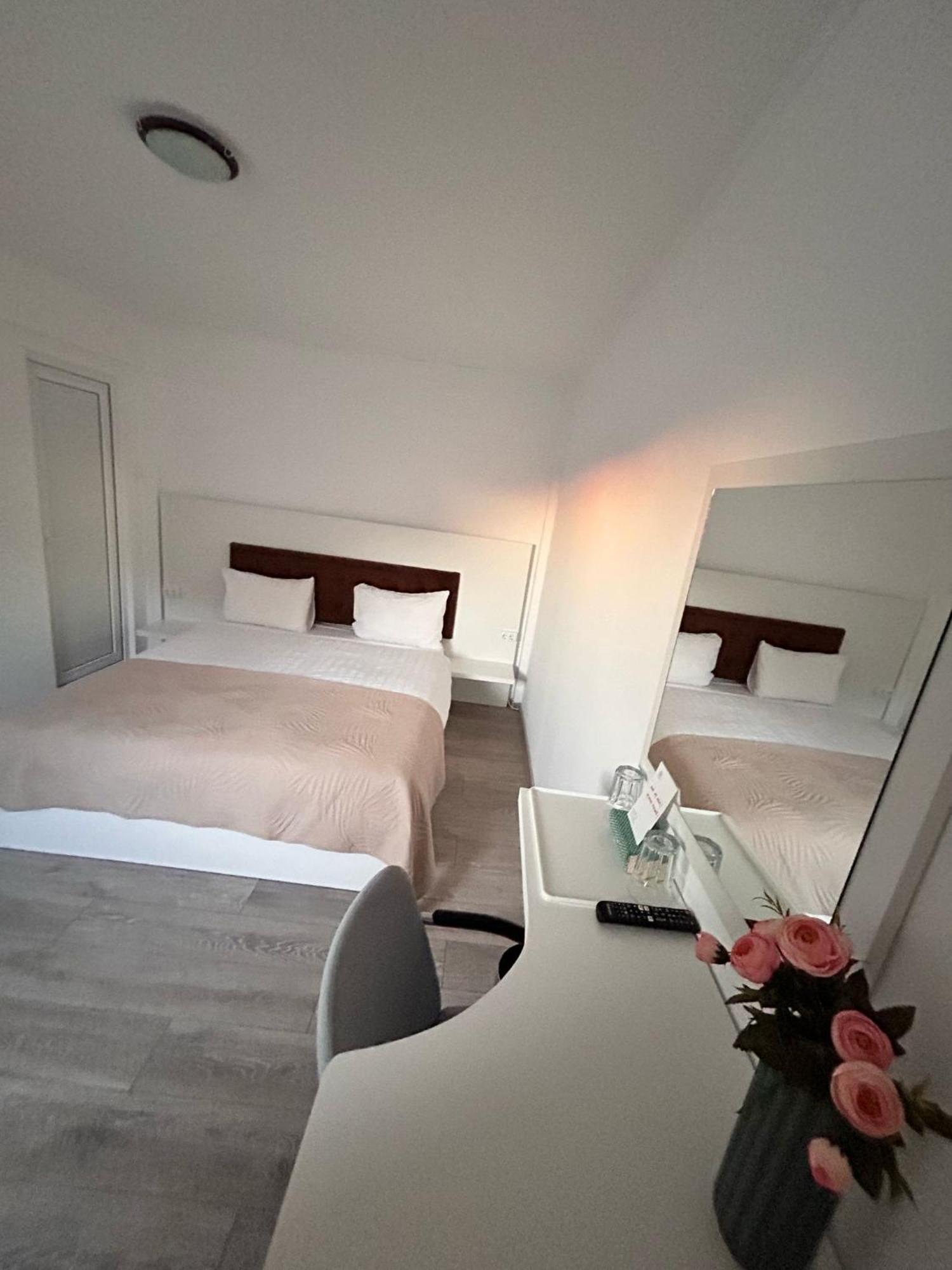 Casa Irina 2Mai Hotel 2 ไม ภายนอก รูปภาพ