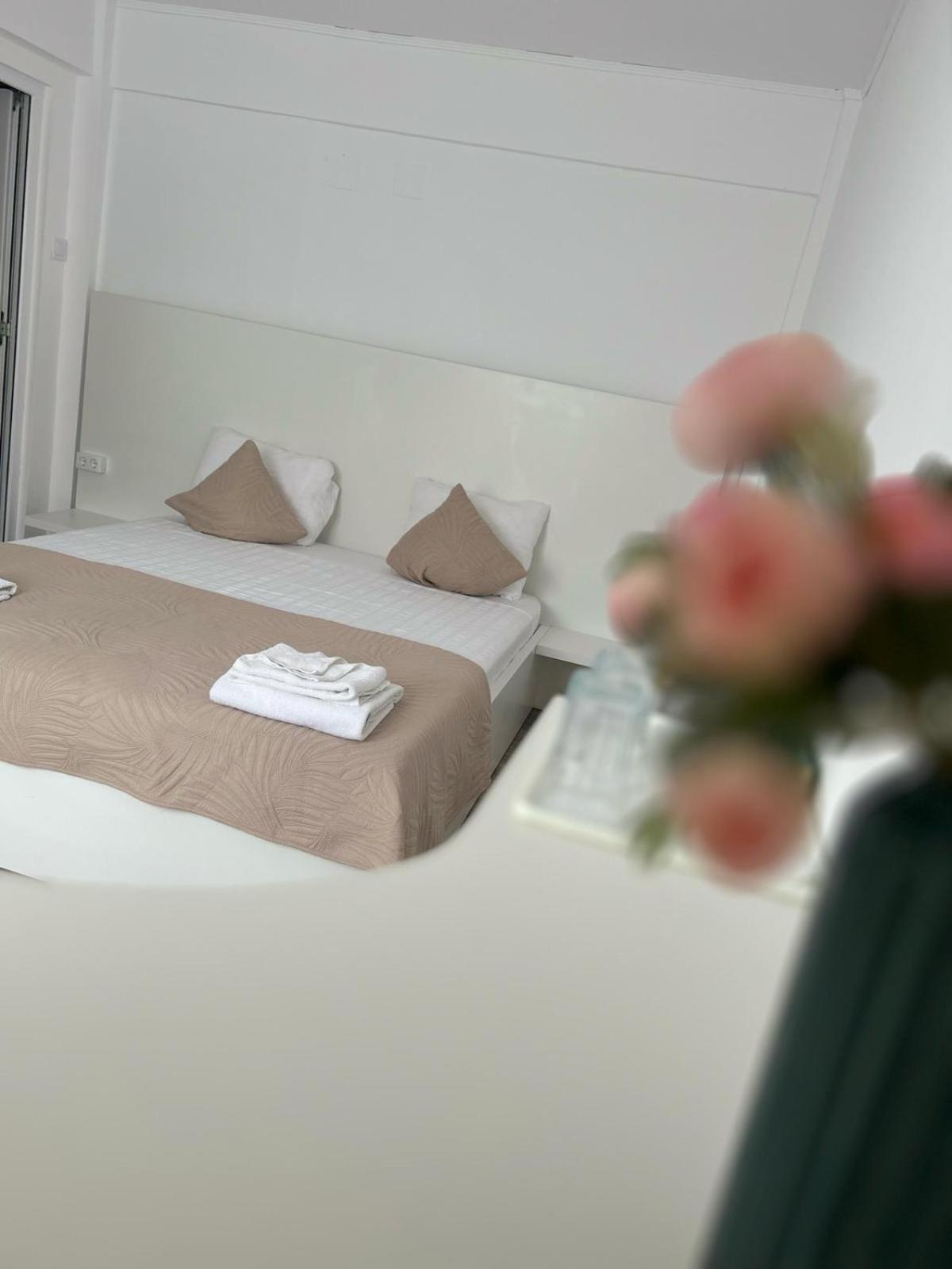 Casa Irina 2Mai Hotel 2 ไม ภายนอก รูปภาพ